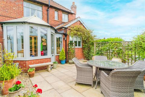 3 bedroom end of terrace house for sale, Station Road, Ampleforth, York, North Yorkshire, YO62