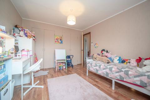 91 St. Teresas Crescent, Dumfries, DG2 0ER