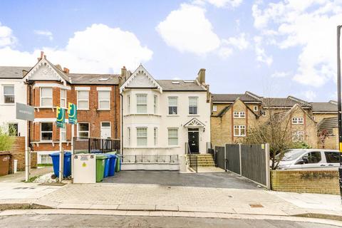 3 bedroom flat for sale, Overhill Road, East Dulwich, London, SE22