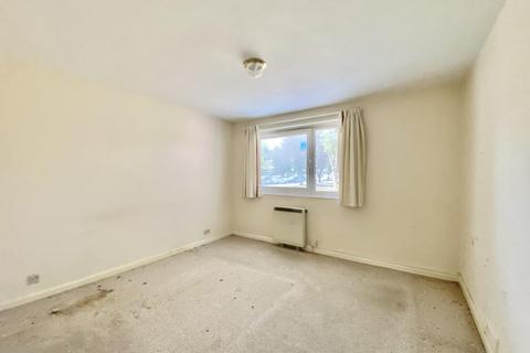 56 Compton Road, Hayes, UB3 2AZ