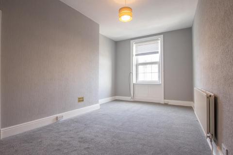 1 bedroom apartment to rent, Second Floor Flat, 2 The Crescent, York, YO24 1AW