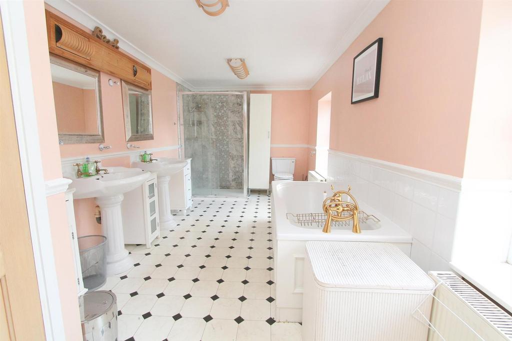 Bath.jpg