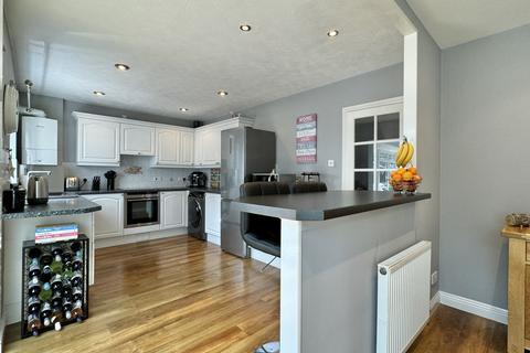 4 bedroom detached house for sale, Calvados Park, Kingsteignton