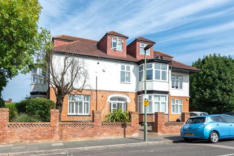 1 bedroom flat for sale, London Lane, Bromley