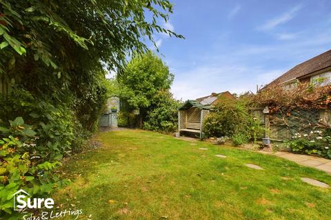 undefined, New Park Drive, Hemel Hempstead, Hertfordshire, HP2 4QE