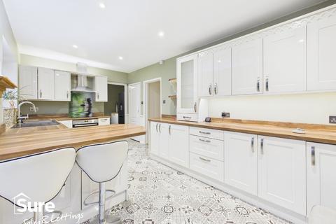 undefined, New Park Drive, Hemel Hempstead, Hertfordshire, HP2 4QE
