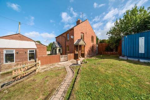 3 bedroom detached house for sale, Kingsland,  Leominster,  HR6