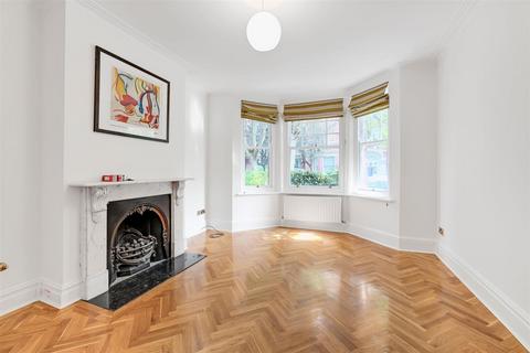 3 bedroom flat for sale, Riverview Gardens, Barnes, London, SW13