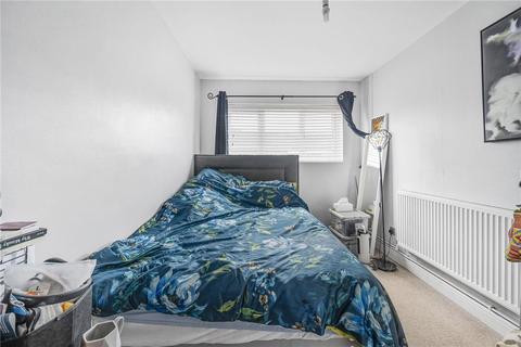 45 Dillwyn Close, London, SE26 4DE