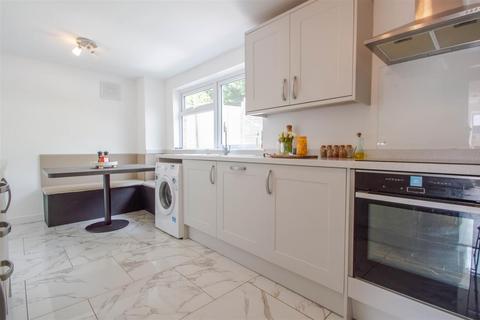 3 bedroom terraced house for sale, St. James Court, Haverhill CB9