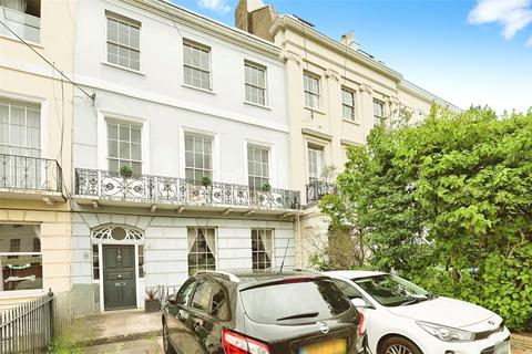 1 bedroom apartment for sale, Berkeley Street, Cheltenham, Gloucestershire