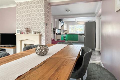 20 Wern Road, Llangollen, LL20 8DU