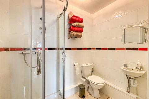 20 Wern Road, Llangollen, LL20 8DU