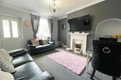 2 bedroom terraced house for sale, Green Lane., Buxton, Derbyshire