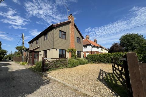 4 bedroom detached house for sale, Mill Lane, Chelmondiston