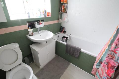 47 Elmers Road, London, SE25 5DS