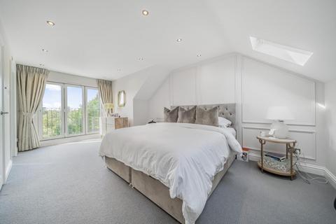 163 Grand Drive, Raynes Park, London, SW20 9NA