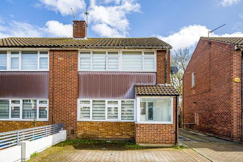 3 bedroom semi-detached house for sale, Homesdale Road, Bromley