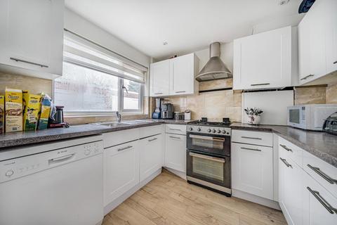 3 bedroom semi-detached house for sale, Homesdale Road, Bromley