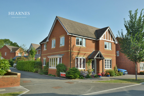 4 bedroom detached house for sale, Bluebell Crescent, Wimborne, BH21 4FA