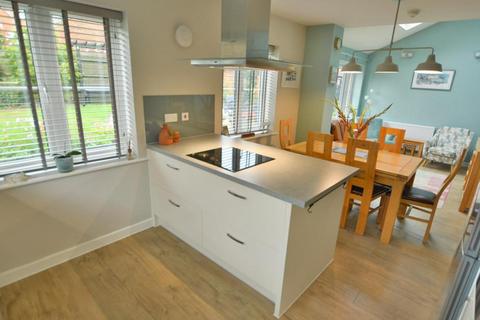 4 bedroom detached house for sale, Bluebell Crescent, Wimborne, BH21 4FA