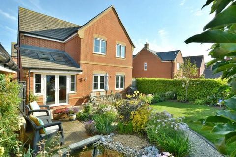 4 bedroom detached house for sale, Bluebell Crescent, Wimborne, BH21 4FA