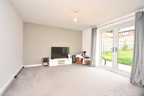 3 bedroom semi-detached house for sale, Magnolia Road, Leeds, West Yorkshire