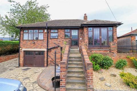 2 bedroom detached bungalow for sale, Wrenthorpe Road, Wrenthorpe WF2