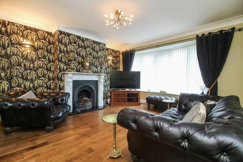 4 bedroom semi-detached house for sale, Farringdon Road, North Shields