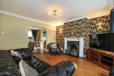 4 bedroom semi-detached house for sale, Farringdon Road, North Shields