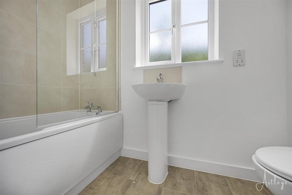 Family bathroom