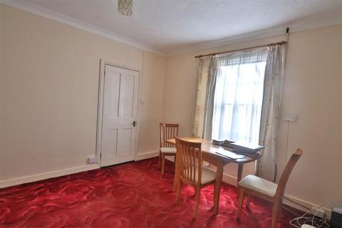 2 bedroom apartment for sale, South Farm Road, Worthing