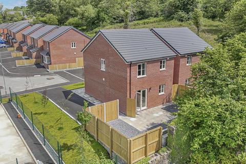 undefined, Clos Yr Ysgol, Clyne, Neath