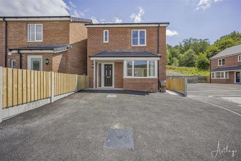 undefined, Clos Yr Ysgol, Clyne, Neath