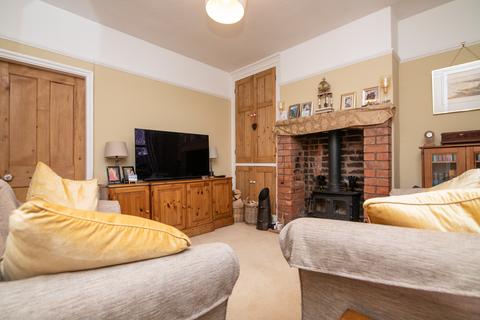 3 Central Road, Bromsgrove, B60 2NR