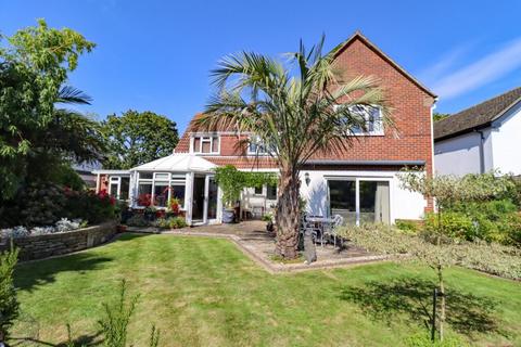 6 bedroom detached house for sale, Bacon Lane, Hayling Island