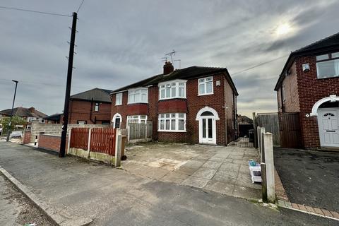 3 bedroom semi-detached house for sale, Ridgeway Avenue, Derby DE23