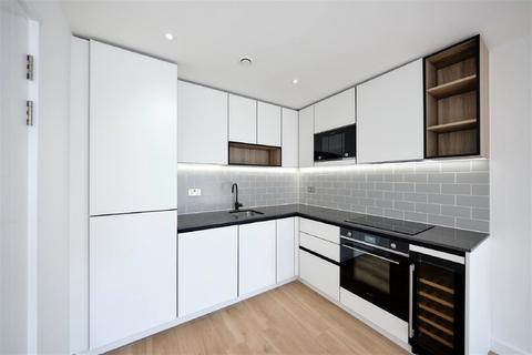 1 bedroom apartment to rent, Fairbank House, Beaufort Square, NW9