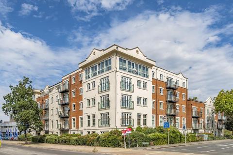 2 bedroom flat for sale, Masons Hill, Bromley