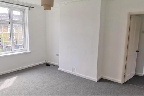 1 bedroom apartment for sale, Saxlingham Road, London E4