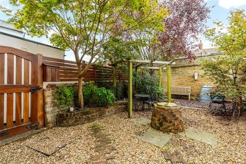 15 Brook Lane, Harrold, Bedford, MK43 7BW