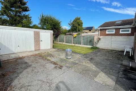 8 Birks Lane, Millhouse Green, Sheffield, S36 9NB