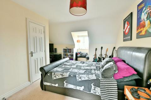 11 Bicester Grove, Hebburn, NE31 1AQ