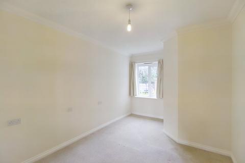 1 bedroom retirement property for sale, Broomstick Hall Road, Waltham Abbey EN9