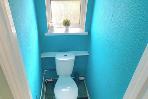 3 bedroom flat for sale, Furzeland Drive, Sketty, Swansea