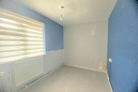 3 bedroom flat for sale, Furzeland Drive, Sketty, Swansea