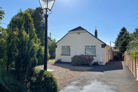 3 bedroom detached bungalow for sale, The Drive, Churchill