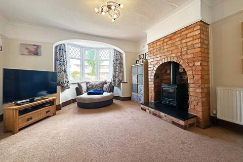 3 bedroom semi-detached house for sale, Burman Road, Shirley, B90