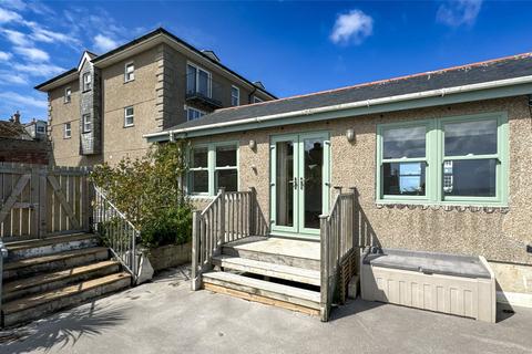 3 bedroom apartment for sale, Abbey Mall, Penzance TR18