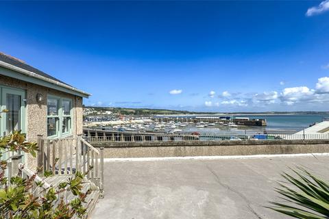 3 bedroom apartment for sale, Abbey Mall, Penzance TR18